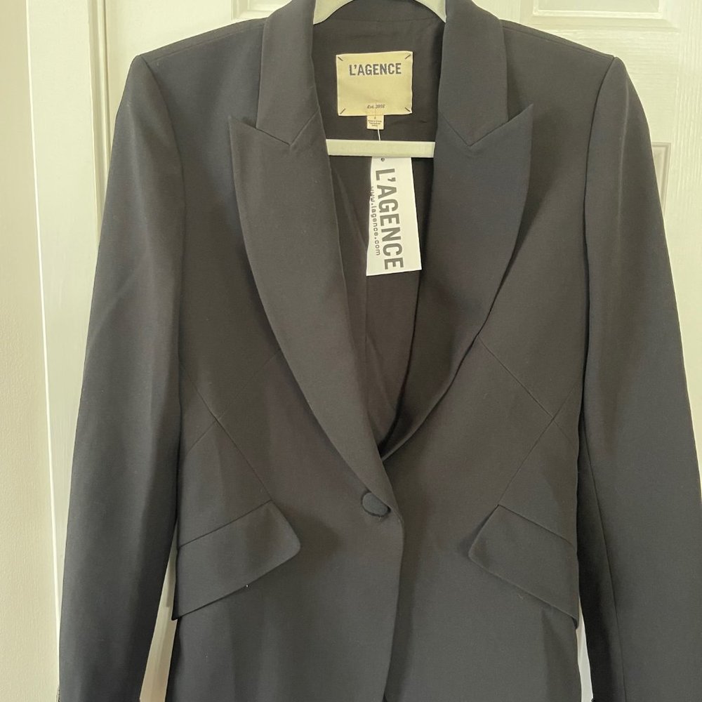 L'Agence Chamberlain Black Blazer with Bling Cuffs and Front Pockets Size 2